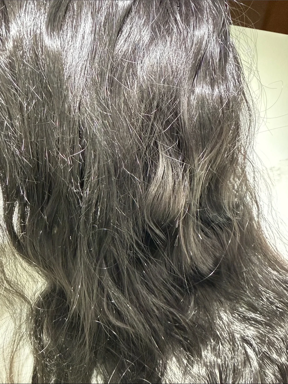 HAIR, 28” Wavy, Center Part Jet Black